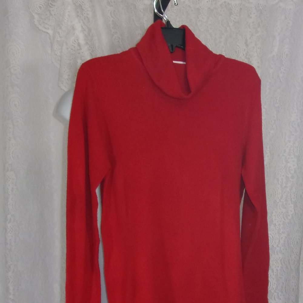 Turtleneck Sweater Rusty Red By Josephine Chaus Size Medium